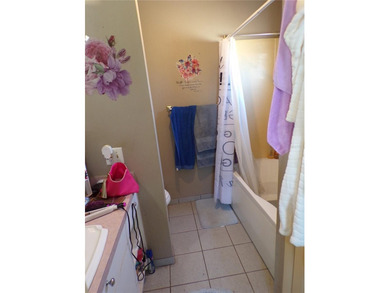 Amazing large family or multi-family opportunity on an oversized - photo 14