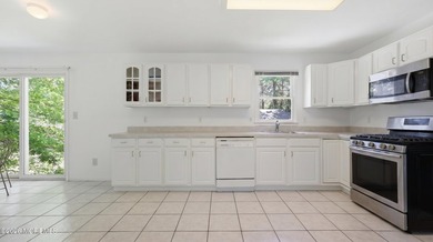 Welcome to this beautifully maintained home in Pine Lake Park! - photo 14