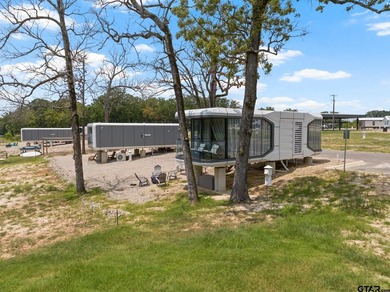 Turnkey short-term rental opportunity in the gated Twin Lakes - photo 15