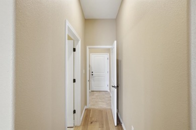 Beautifully maintained home in the highly desirable Jubilee - photo 22