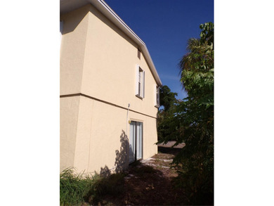 Amazing large family or multi-family opportunity on an oversized - photo 28