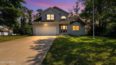 Welcome to this beautifully maintained home in Pine Lake Park! - photo 28