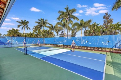 Luxury *RV LIFESTYLE* in *SUNNY SOUTH FLORIDA*! Bring your - photo 30