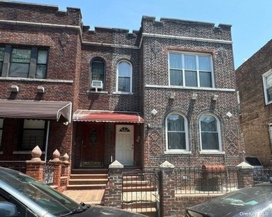 This Colonial Style 4 Family Home Features 8 Bedrooms, 4 Full - photo 1