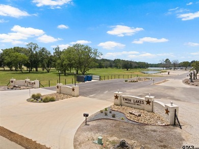 Turnkey short-term rental opportunity in the gated Twin Lakes - photo 38