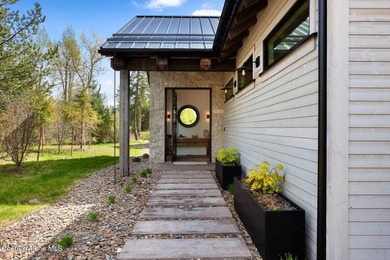 Discover the epitome of luxurious living within this remarkable - photo 2