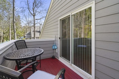 Just minutes from the beach, this charming 2-bedroom, 2-bath - photo 14