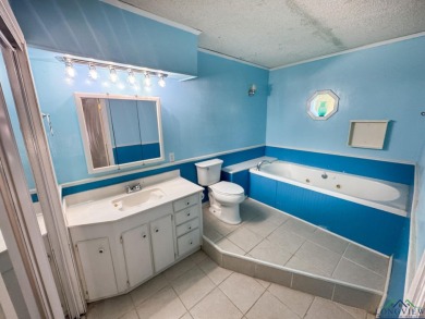 This property radiates remarkable potential for anyone looking - photo 15