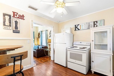 Discover an incredible opportunity to own a charming Pensacola - photo 15