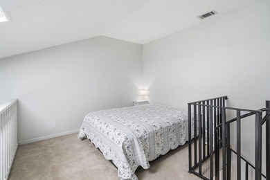 Just minutes from the beach, this charming 2-bedroom, 2-bath - photo 16