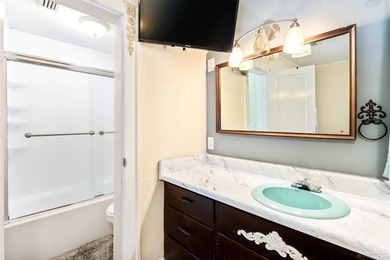 Discover an incredible opportunity to own a charming Pensacola - photo 19