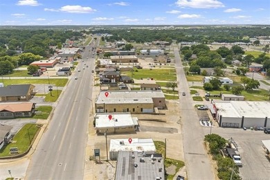 Remodeled commercial building, located on the way to downtown - photo 22