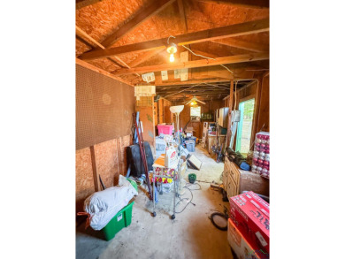 This property radiates remarkable potential for anyone looking - photo 28
