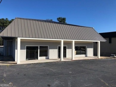 Lake Lanier Commercial Sale Pending in Gainesville Georgia