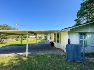 This property radiates remarkable potential for anyone looking - photo 32