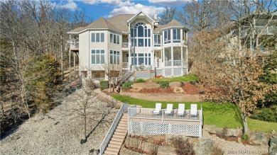 Lake Home For Sale in Four Seasons, Missouri