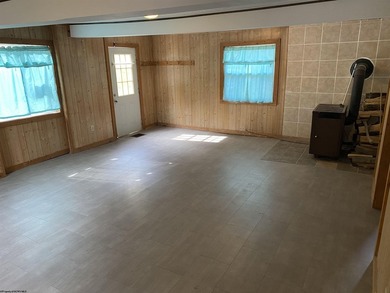 Here is the perfect opportunity to own your very own home or - photo 4