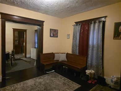 Prime Investment Opportunity in Beechwood - Turn-Key 3-Unit - photo 2