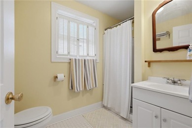 Plain and Simple...this is THE PERFECT COTTAGE in an IDEAL BEACH - photo 16