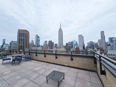 1bed, 1beth , can be Jr 4 ! use like 2 bed rooms or separate - photo 19