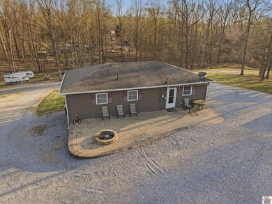 Low-maintenance home close to the water! This one delivers - photo 22