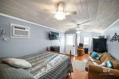 Discover the enchanting Firefly Retreat, a remarkable - photo 36