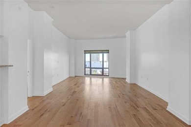 The Oaks at Buckhead Live the high life in the heart of Buckhead