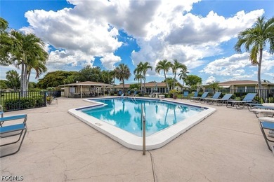 Fantastic villa with attached garage in this duplex style condo - photo 46