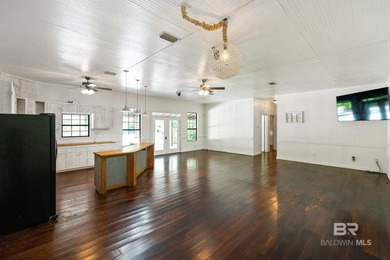 Discover the enchanting Firefly Retreat, a remarkable - photo 47