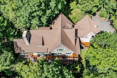 Affectionately known as *Mont Maison* this stunning contemporary - photo 3