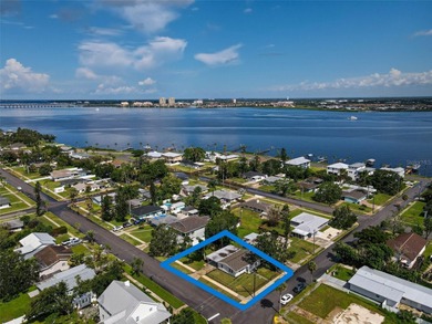 Manatee River Home For Sale in Bradenton Florida