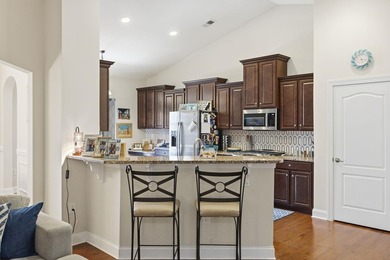 Welcome to this beautifully maintained 3-bedroom, 3-bath - photo 15