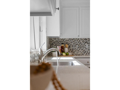 Modern Luxury Meets Everyday Convenience in the Highly Desirable - photo 17