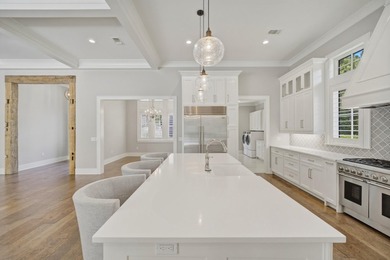 Custom-Built Pool Home in Regatta Bay Golf & Yacht Club a - photo 18