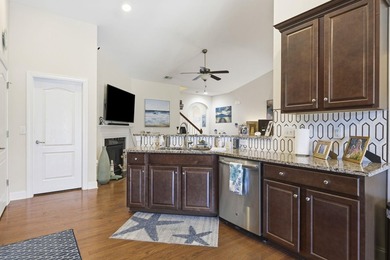 Welcome to this beautifully maintained 3-bedroom, 3-bath - photo 20