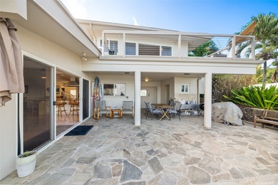 This beautifully appointed and spacious beach house is set in a - photo 21