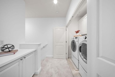 Modern Luxury Meets Everyday Convenience in the Highly Desirable - photo 23