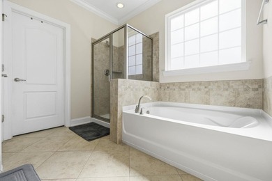 Welcome to this beautifully maintained 3-bedroom, 3-bath - photo 28