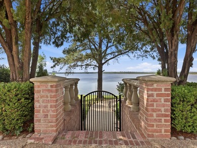 Luxury lake living at its finest-where every day feels like a - photo 31