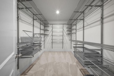 Modern Luxury Meets Everyday Convenience in the Highly Desirable - photo 32