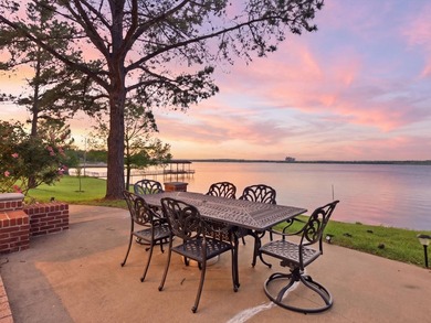Luxury lake living at its finest-where every day feels like a - photo 32