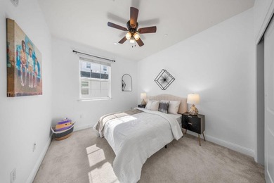 Modern Luxury Meets Everyday Convenience in the Highly Desirable - photo 33