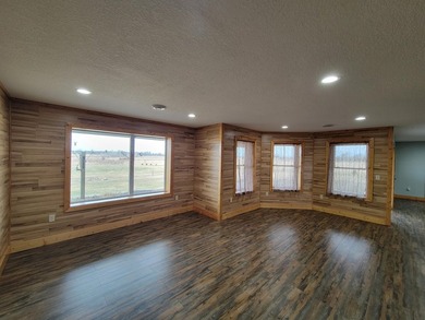 Here is your incredible custom built country home on 10 acres - photo 33