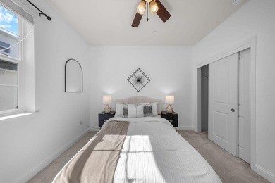 Modern Luxury Meets Everyday Convenience in the Highly Desirable - photo 35