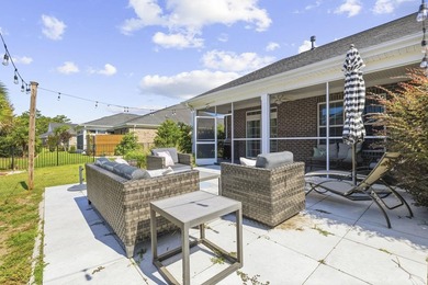 Welcome to this beautifully maintained 3-bedroom, 3-bath - photo 42