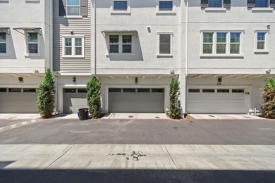 Modern Luxury Meets Everyday Convenience in the Highly Desirable - photo 43