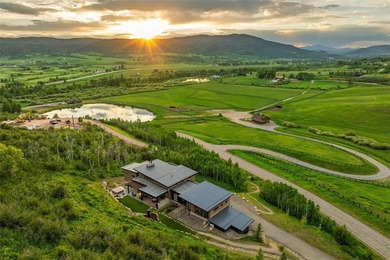 Welcome to this newly constructed home for all seasons in Alpine - photo 49
