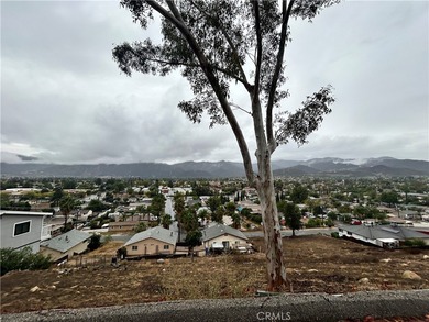 Lake Lot For Sale in Lake Elsinore, California
