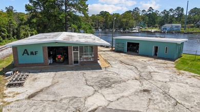 Pamlico River Lot Active Under Contract in Washington North Carolina