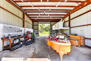 Presenting a rare and versatile commercial compound set on - photo 33